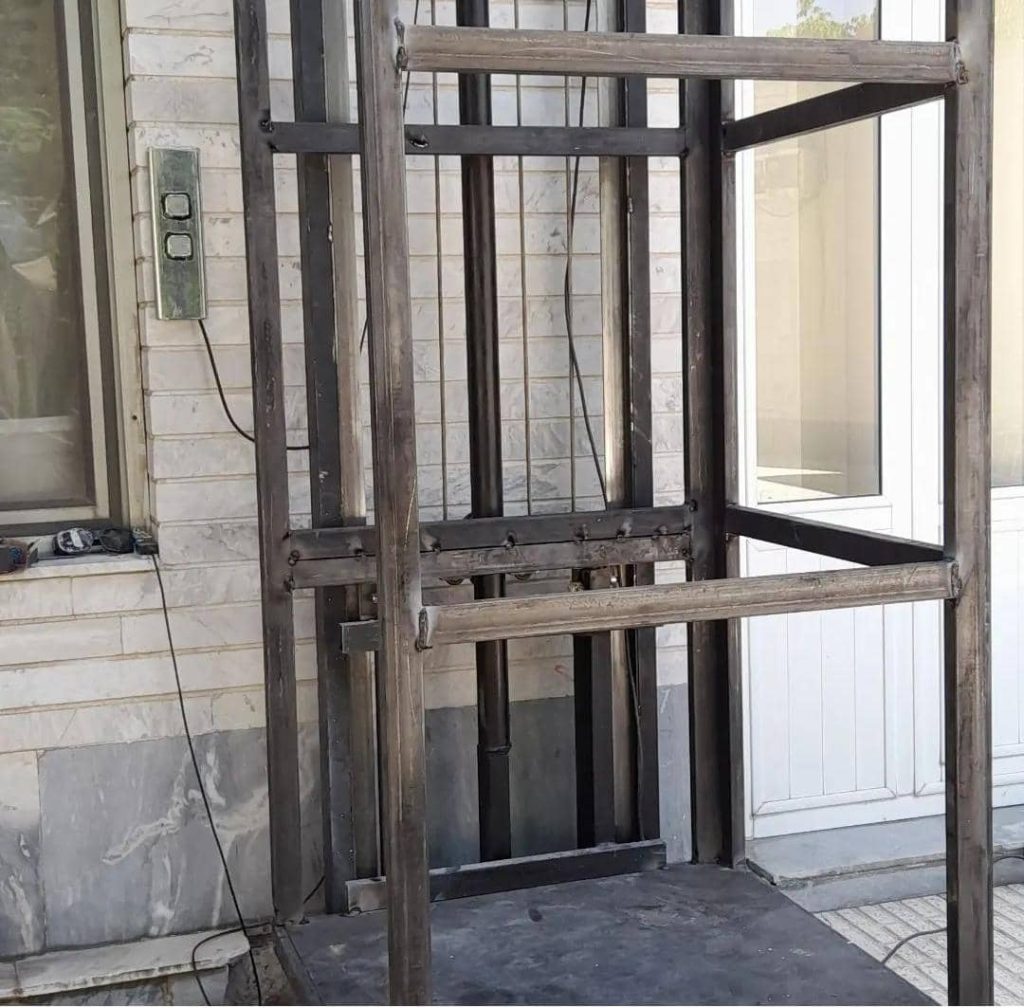 تولید و فروش بالابر هیدرولیک مترو لیفت در ارومیه